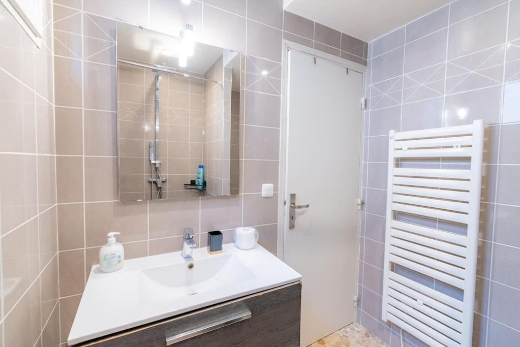 Studio Cozy Proche De L'Aeroport Cdg Le Thillay Bagian luar foto